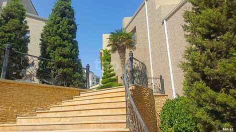 Villa, Şıxov qəs.