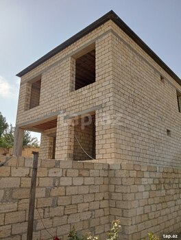 Bağ evi, Novxanı qəs.