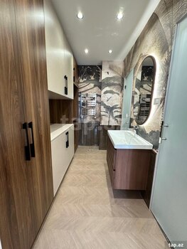 4-otaqlı yeni tikili, M. Hüseyn küç., 138 m²