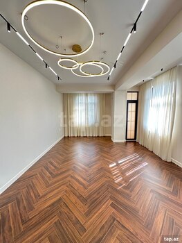 4-otaqlı yeni tikili, M. Hüseyn küç., 138 m²