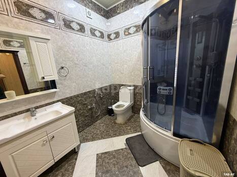 2-otaqlı yeni tikili kirayə verilir, Neftçilər pr., 118 m²