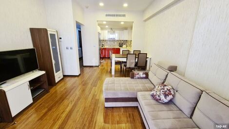 2-otaqlı yeni tikili kirayə verilir, Neftçilər pr., 90 m²