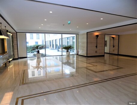 2-otaqlı yeni tikili kirayə verilir, Neftçilər pr., 90 m²