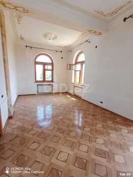 Villa, Xətai r.