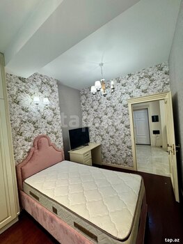 4-otaqlı yeni tikili kirayə verilir, Bakıxanov qəs., 137 m²