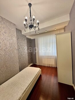 4-otaqlı yeni tikili kirayə verilir, Bakıxanov qəs., 137 m²