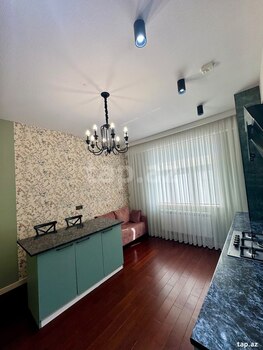 4-otaqlı yeni tikili kirayə verilir, Bakıxanov qəs., 137 m²
