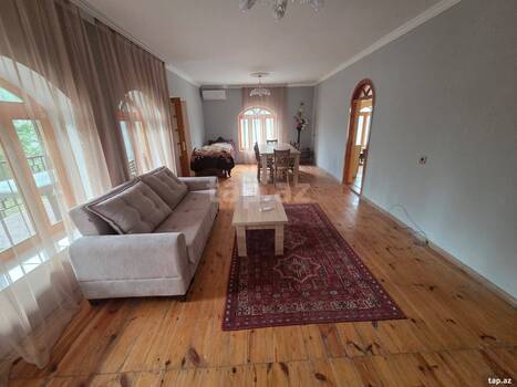 Həyət evi kirayə verilir, Qəbələ r.