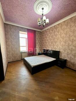 3-otaqlı mənzil, Ağa Neymətulla küç., 75 m²