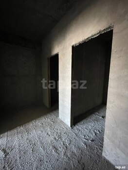 4-otaqlı yeni tikili, 28 May m., 242 m²