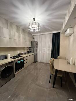3-otaqlı yeni tikili, Həzi Aslanov m., 147 m²