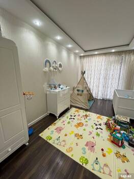 3-otaqlı yeni tikili, Həzi Aslanov m., 147 m²