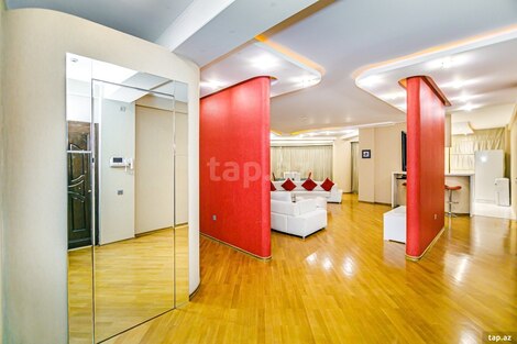 4-otaqlı yeni tikili kirayə verilir, 28 May m., 198 m²