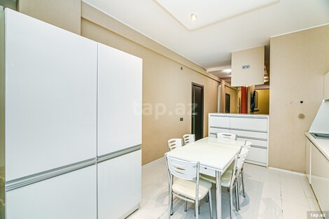 4-otaqlı yeni tikili kirayə verilir, 28 May m., 198 m²