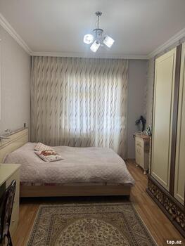 4-otaqlı mənzil, İnşaatçılar m., 82 m²