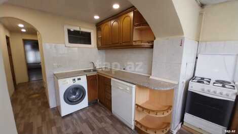 3-otaqlı mənzil, Elmlər Akademiyası m., 75 m²