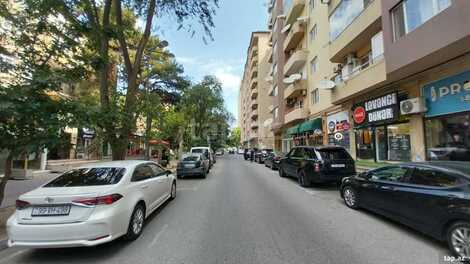 3-otaqlı mənzil, Elmlər Akademiyası m., 75 m²