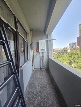 2-otaqlı yeni tikili, Rüstəm Rüstəmov küç., 62 m²