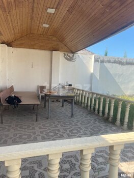 Bağ evi, Novxanı qəs.