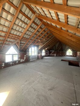 Bağ evi, Novxanı qəs.
