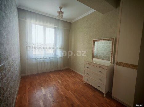 3-otaqlı yeni tikili, İnşaatçılar m., 75 m²