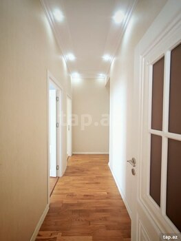 3-otaqlı yeni tikili, İnşaatçılar m., 75 m²