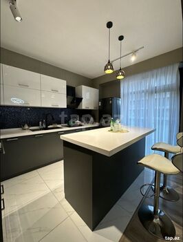 3-otaqlı yeni tikili, Yasamal r., 148 m²