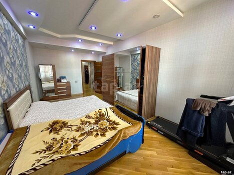 4-otaqlı yeni tikili, Mir Cəlal küç., 140 m²