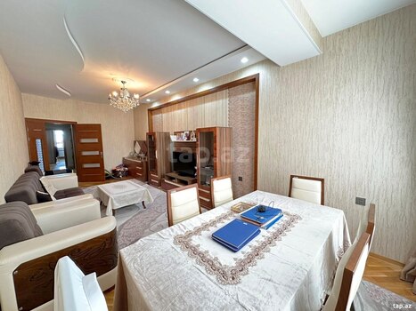 4-otaqlı yeni tikili, Mir Cəlal küç., 140 m²