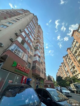4-otaqlı yeni tikili, Mir Cəlal küç., 140 m²