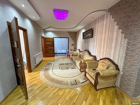 4-otaqlı yeni tikili, Mir Cəlal küç., 140 m²