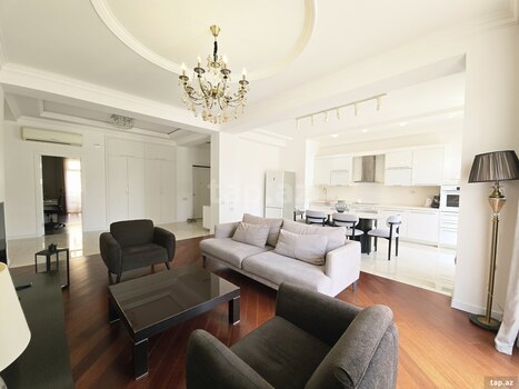 4-otaqlı yeni tikili, Xətai r., 141 m²