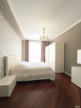 4-otaqlı yeni tikili, Xətai r., 141 m²