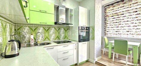 2-otaqlı mənzil kirayə verilir, 28 May m., 68 m²