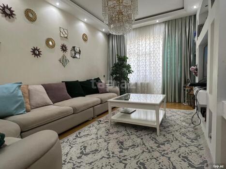 4-otaqlı mənzil, B.Nuriyev küç., 100 m²