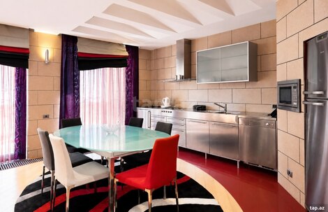 3-otaqlı yeni tikili, 28 May m., 140 m²
