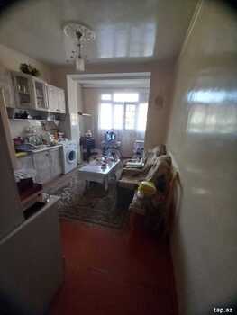 4-otaqlı mənzil, Şəki ş., 105 m²