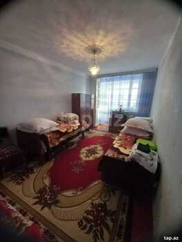 4-otaqlı mənzil, Şəki ş., 105 m²