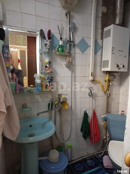 4-otaqlı mənzil, Sahil m., 70 m²