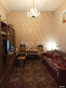 4-otaqlı mənzil, Sahil m., 70 m²