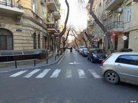 4-otaqlı mənzil, Sahil m., 70 m²