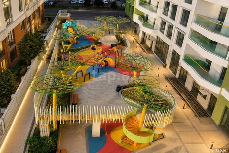 4-otaqlı yeni tikili, Bakıxanov küç., 248 m²