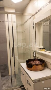 3-otaqlı yeni tikili kirayə verilir, Fəzail Bayramov küç.1156, 130 m²