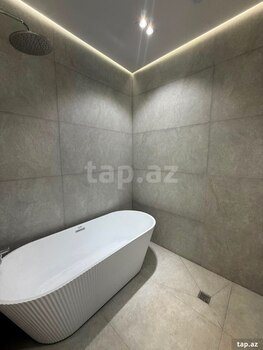3-otaqlı yeni tikili, Elmlər Akademiyası m., 148 m²
