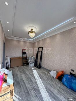 3-otaqlı mənzil, İnşaatçılar pr., 85 m²