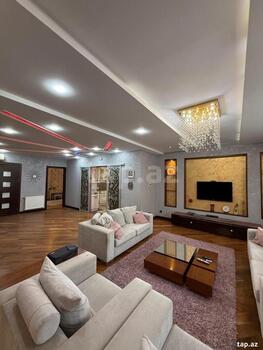 7-otaqlı yeni tikili, H.Cavid pr., 415 m²