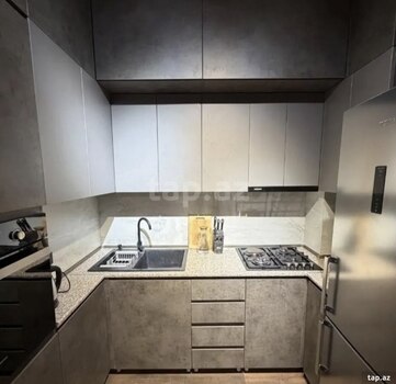 2-otaqlı yeni tikili kirayə verilir, İnşaatçılar m., 72 m²