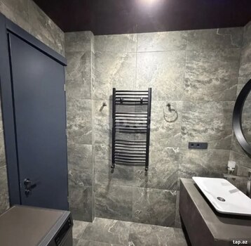 2-otaqlı yeni tikili kirayə verilir, İnşaatçılar m., 72 m²