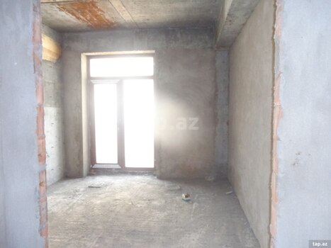 3-otaqlı yeni tikili, H.Cavid pr., 163 m²