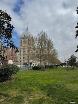 3-otaqlı yeni tikili, Şəmsi Bədəlbəyli küç., 189 m²